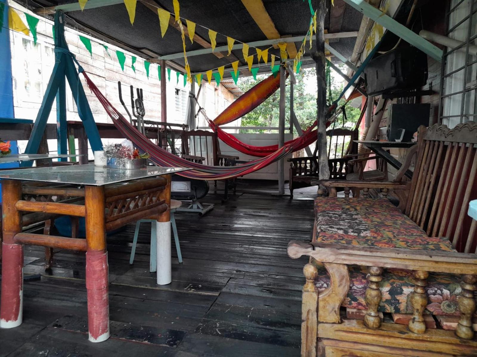 Hostal Cafe Axel Bocas del Toro Exteriör bild